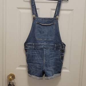 Old Navy Ladies/Teen Short Overalls